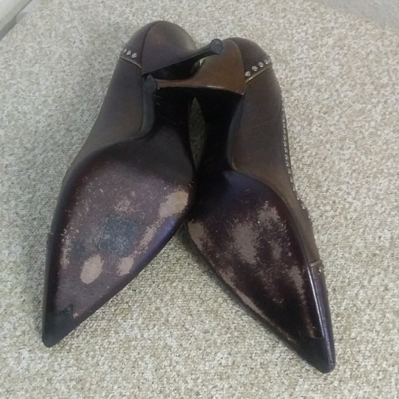 Prada Brown Studded Leather Pointed Toe Pump. - Picture 6 of 6